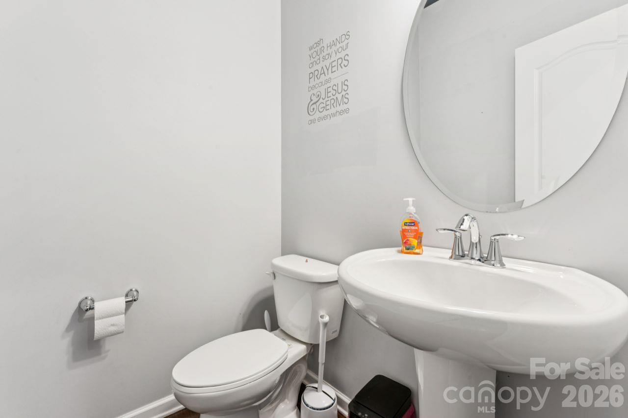 3018 Oakmere Road Property Photo 30