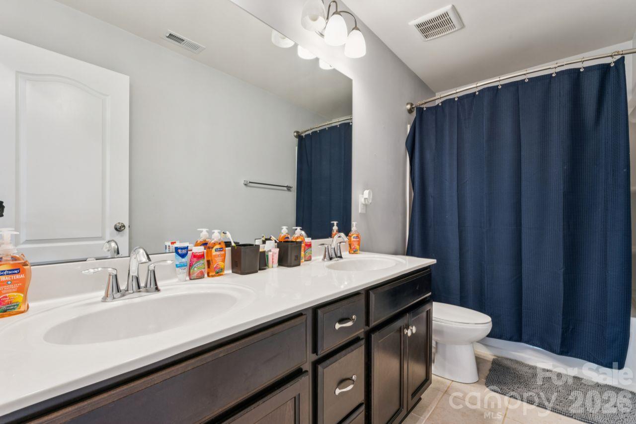 3018 Oakmere Road Property Photo 40
