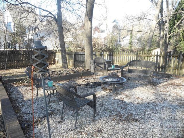 614 Woodruff Place Property Photo 3