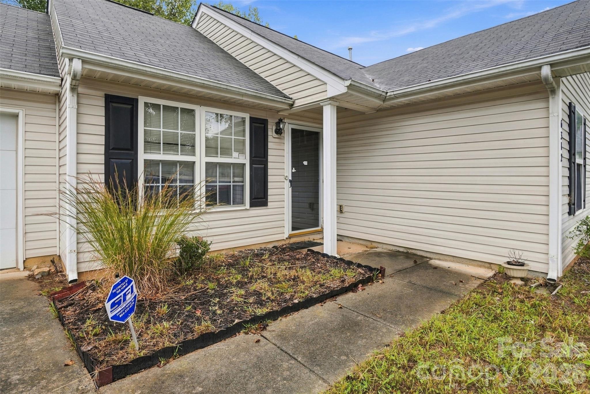 6312 Andrew Colten Court Property Photo 4