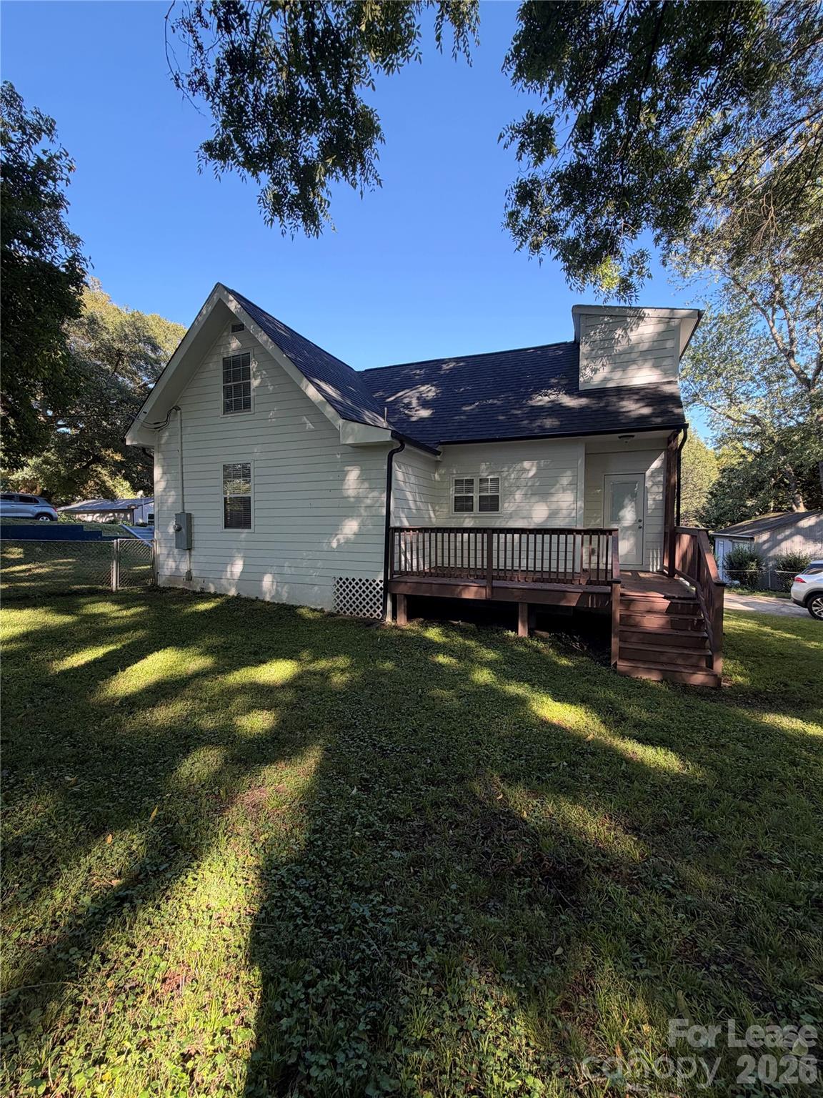 1015 4th Avenue Property Photo 2