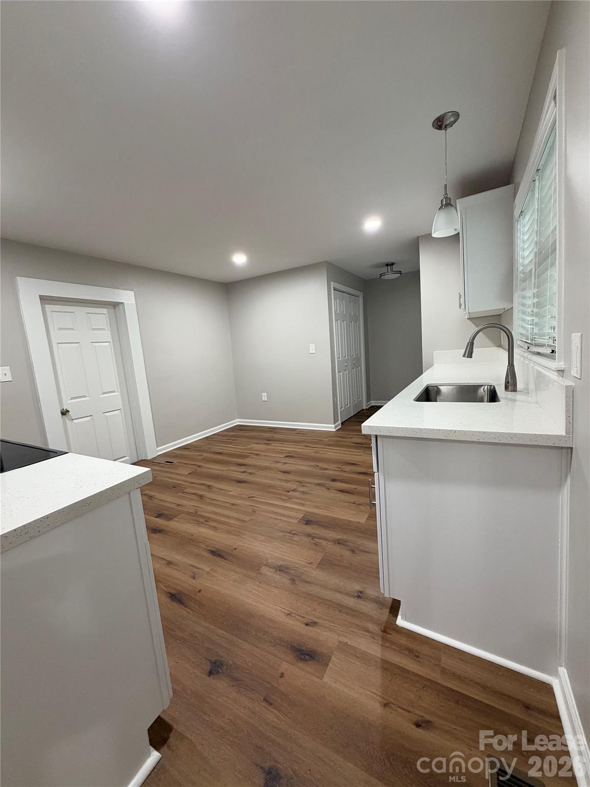 1015 4th Avenue Property Photo 5
