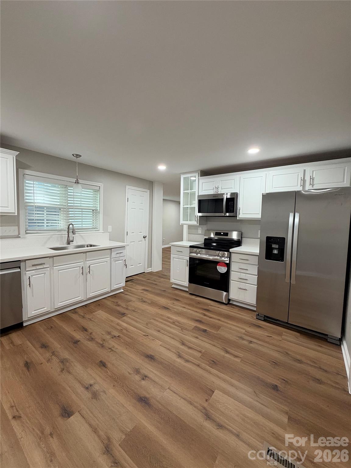 1015 4th Avenue Property Photo 7