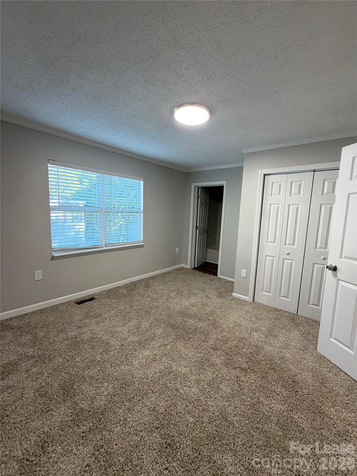 1015 4th Avenue Property Photo 12