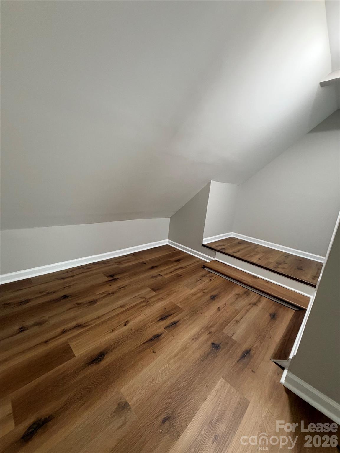 1015 4th Avenue Property Photo 16