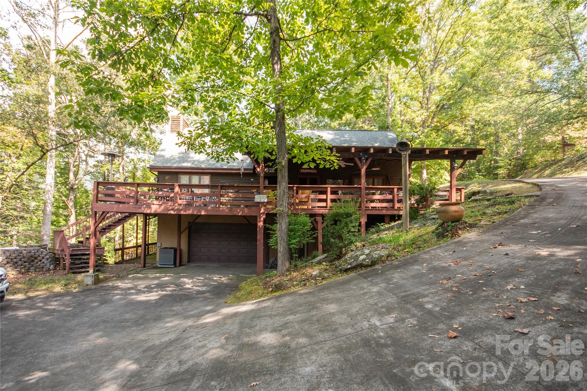 159 Winding Way Drive Property Photo 4