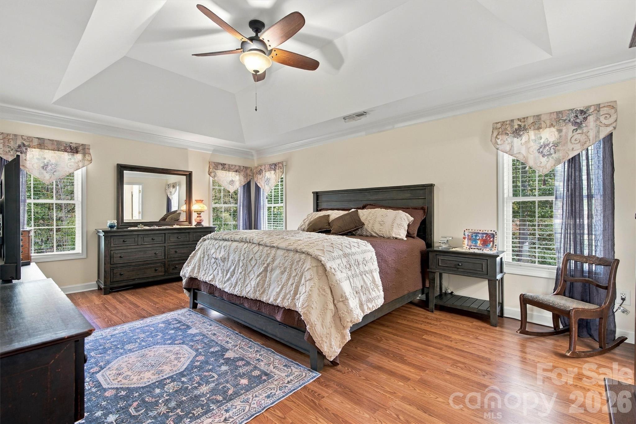 4858 Elmhurst Drive Property Photo 18