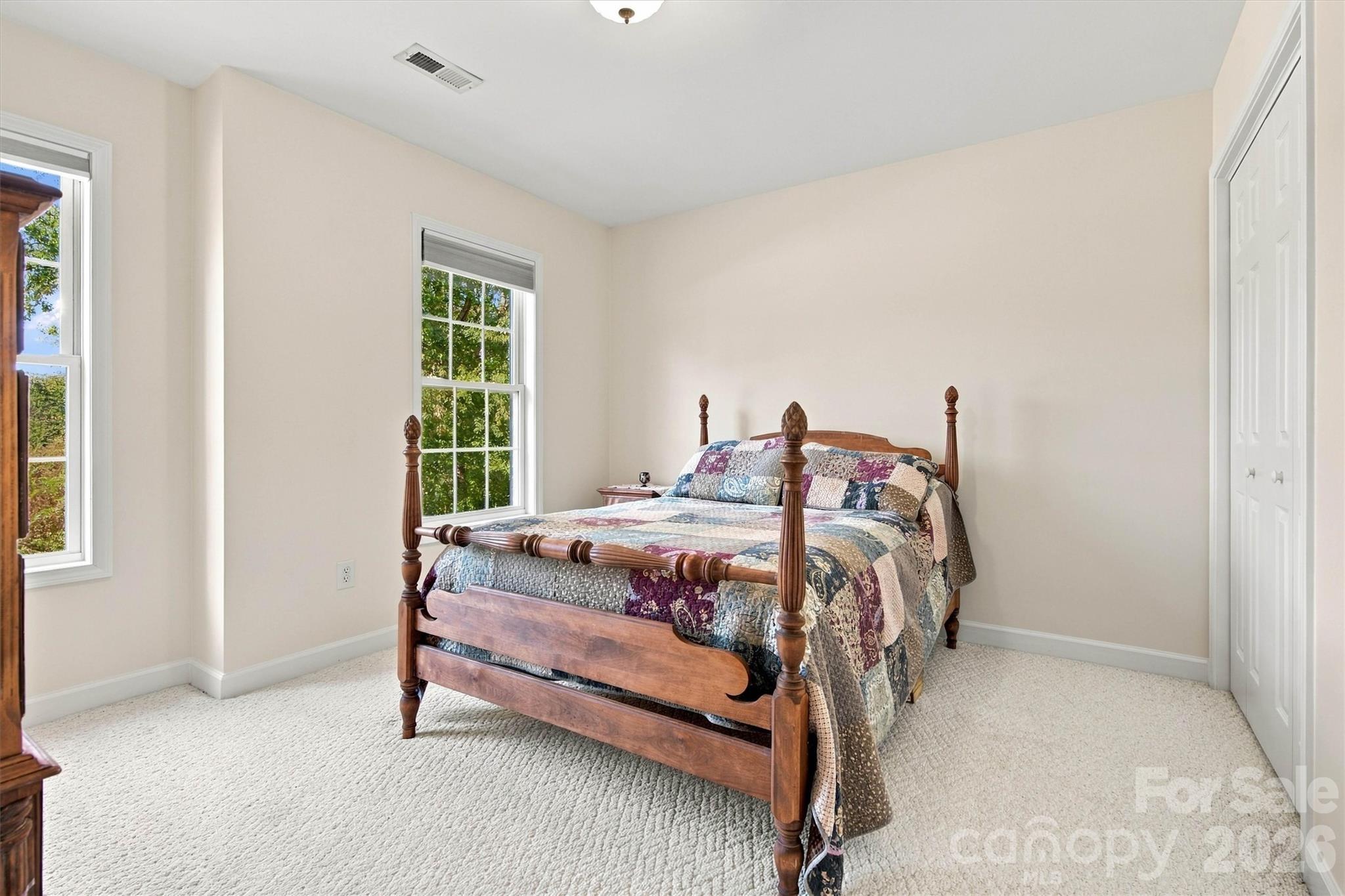 4858 Elmhurst Drive Property Photo 25