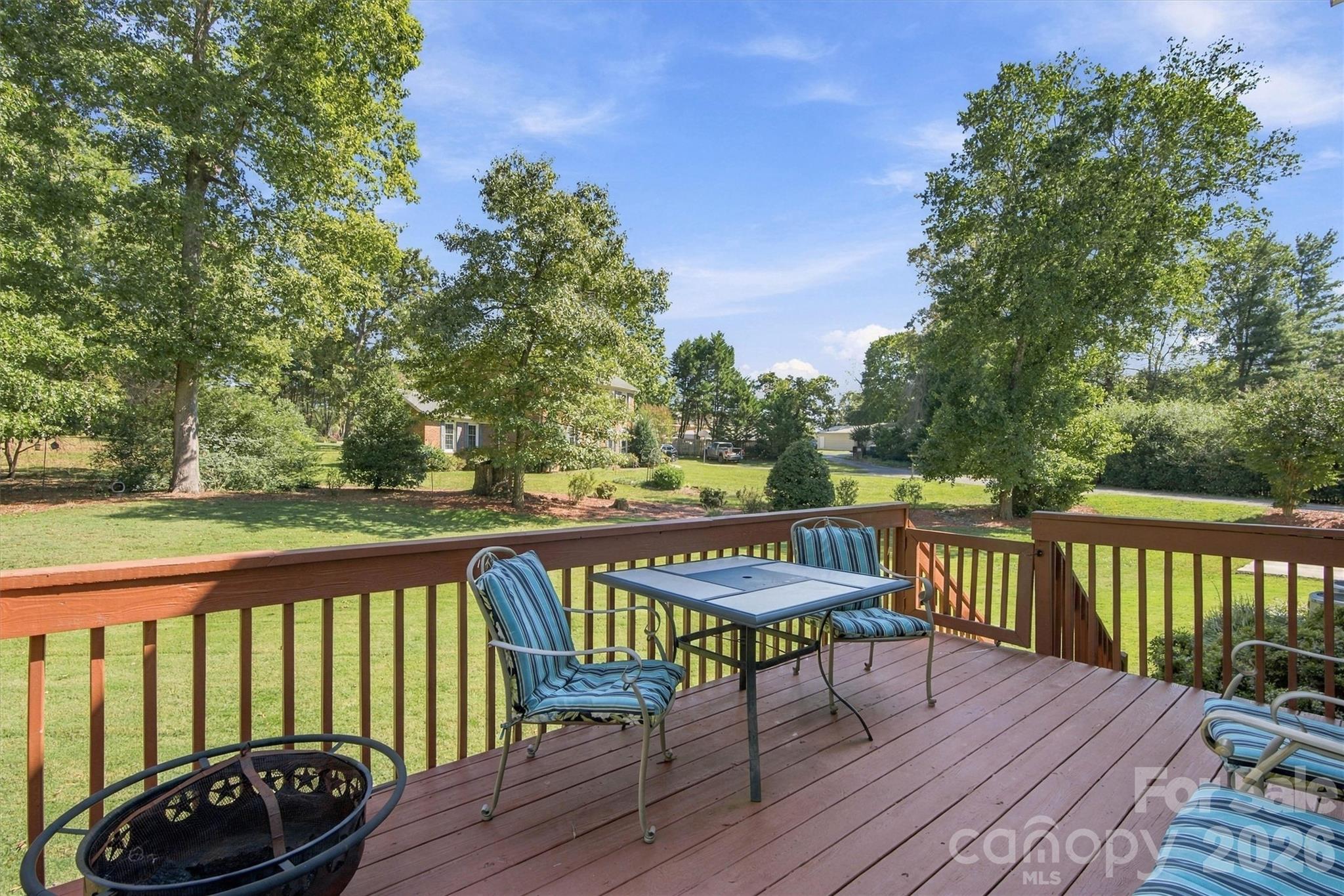 4858 Elmhurst Drive Property Photo 41