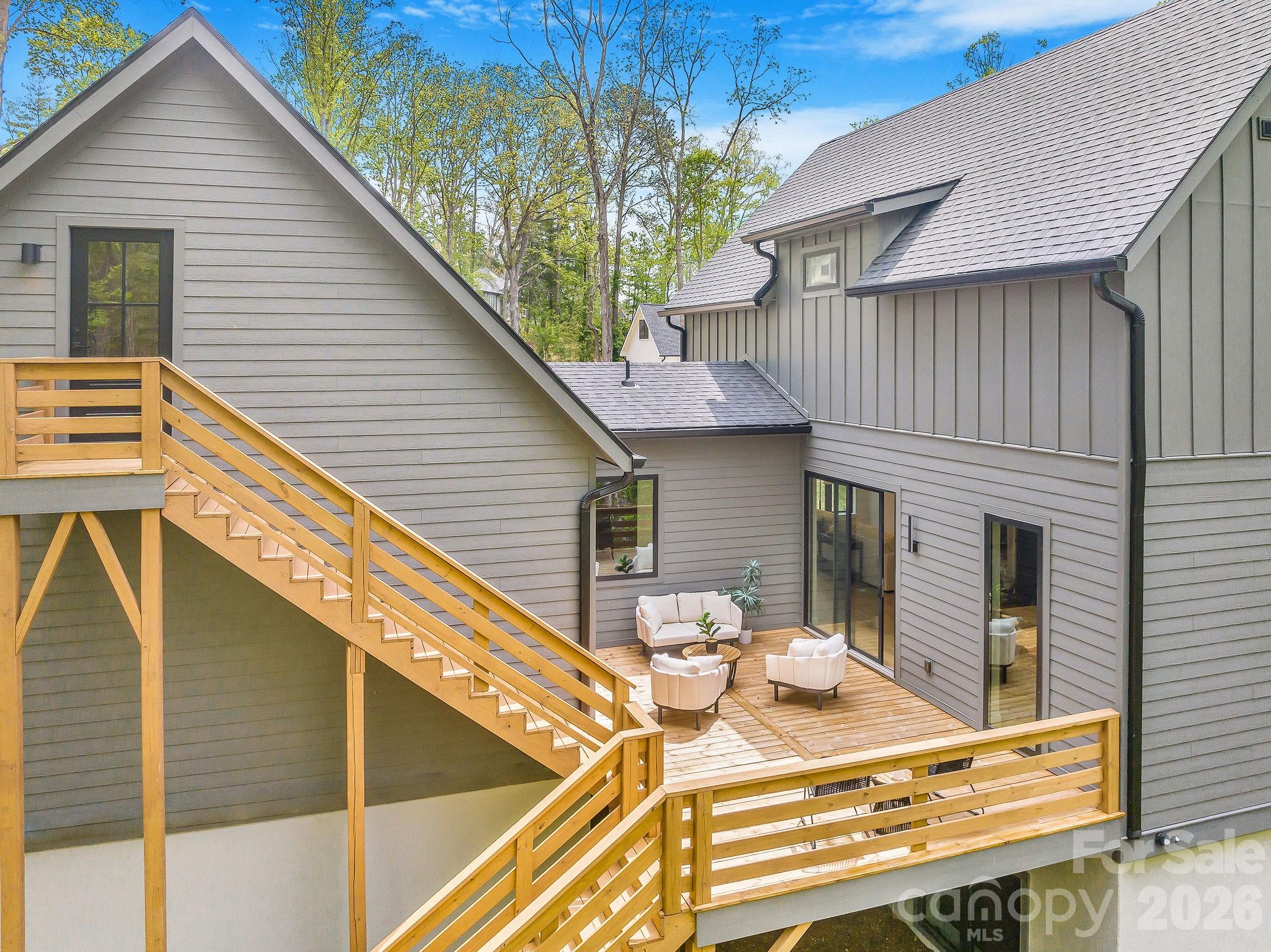 25 Ted Linn Drive Property Photo 15