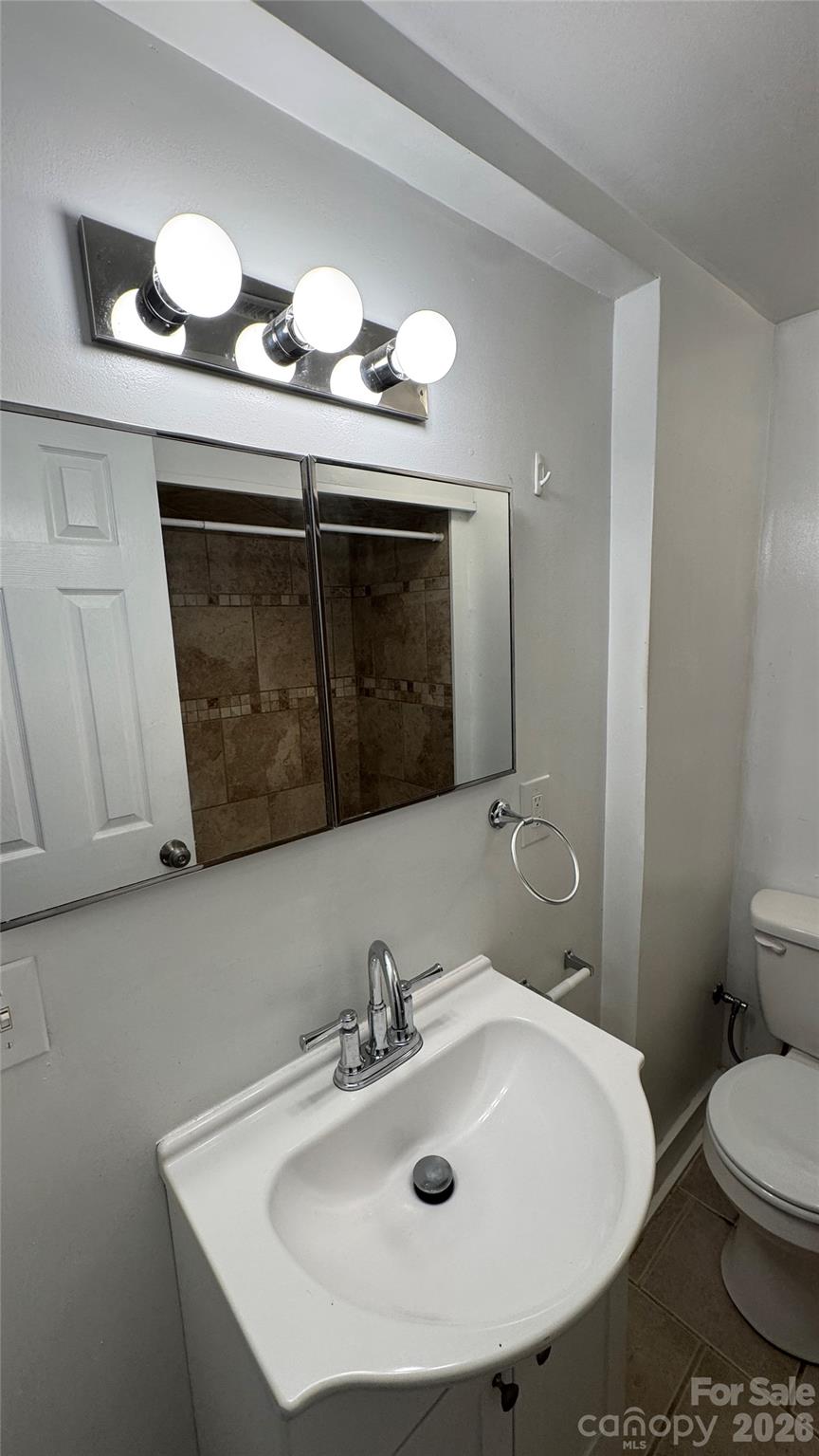 477 Turnersburg Highway Property Photo 11
