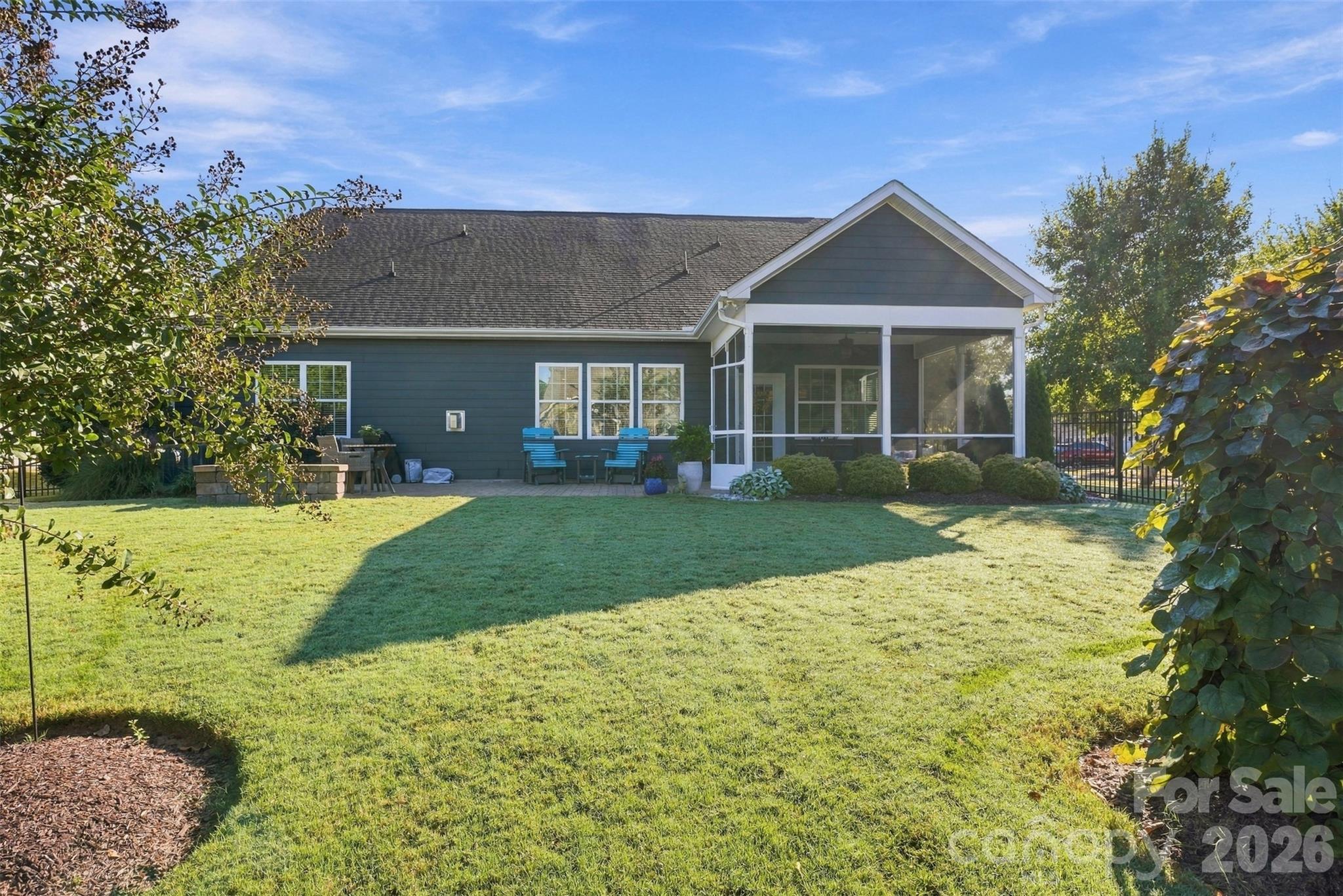 5005 Big Bend Drive Property Photo 7