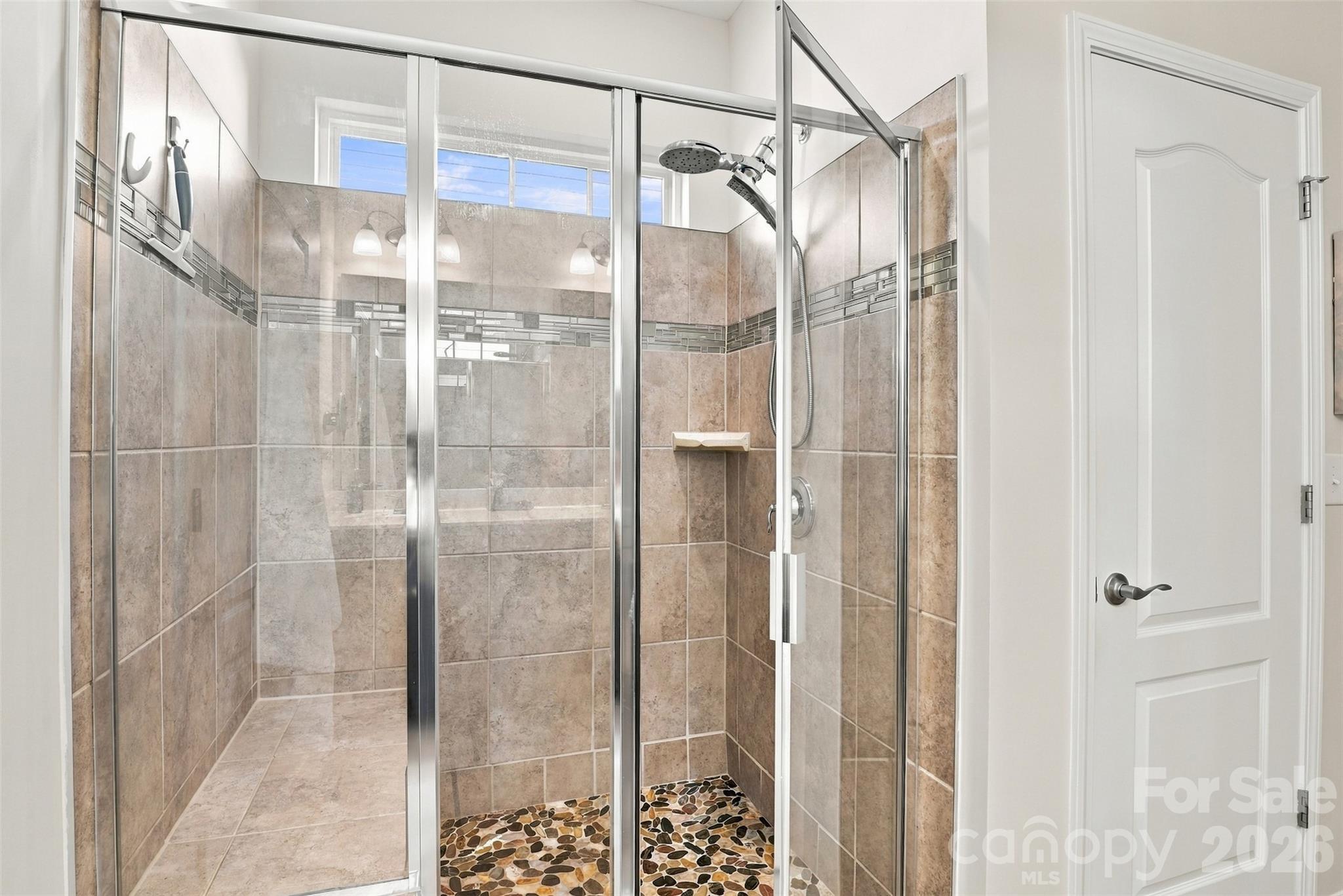 5005 Big Bend Drive Property Photo 18