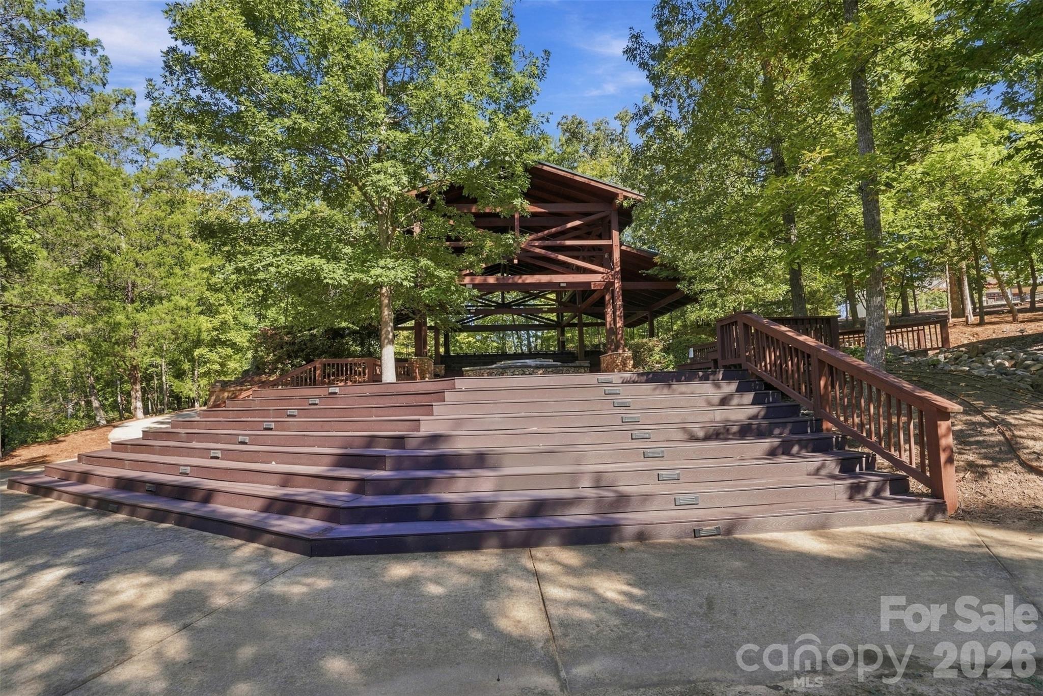 5005 Big Bend Drive Property Photo 40