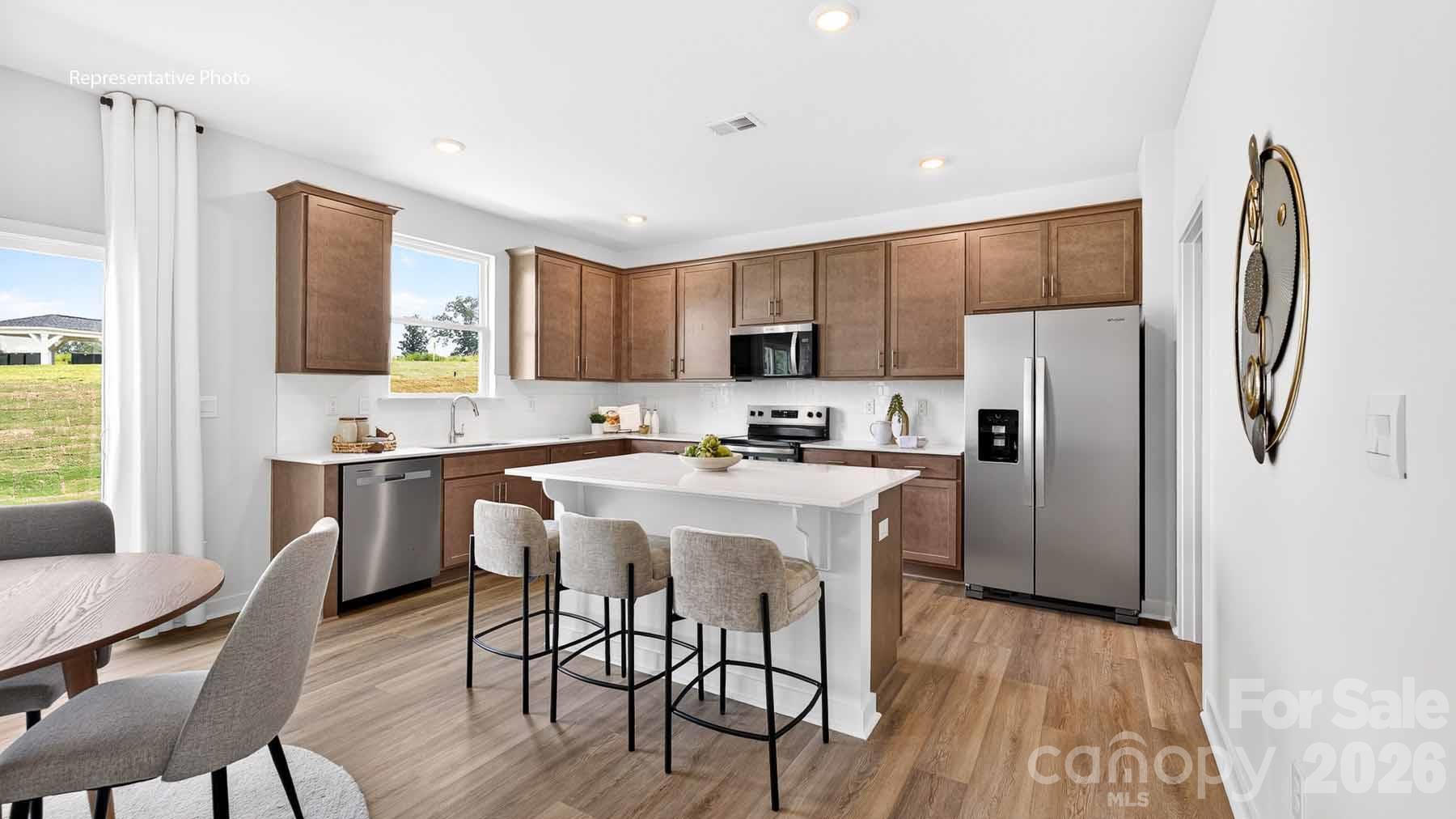 1028 Streamwood Avenue Property Photo 4