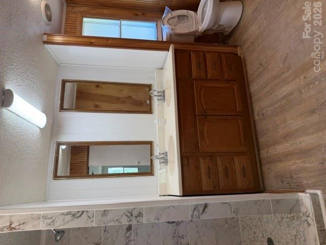 4191 Peachtree Lane Property Photo 8