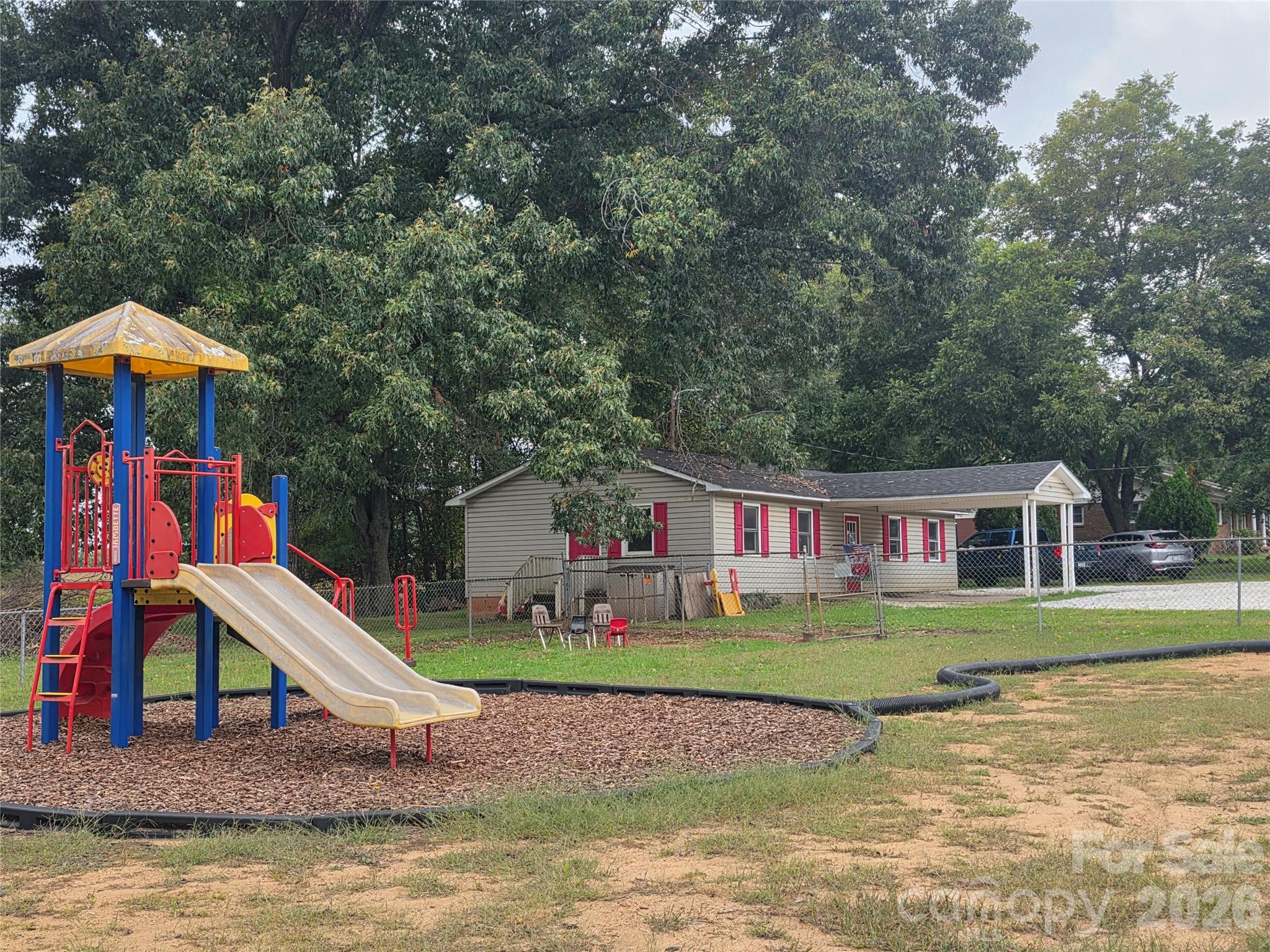 1831 Chesnee Highway Property Photo 1