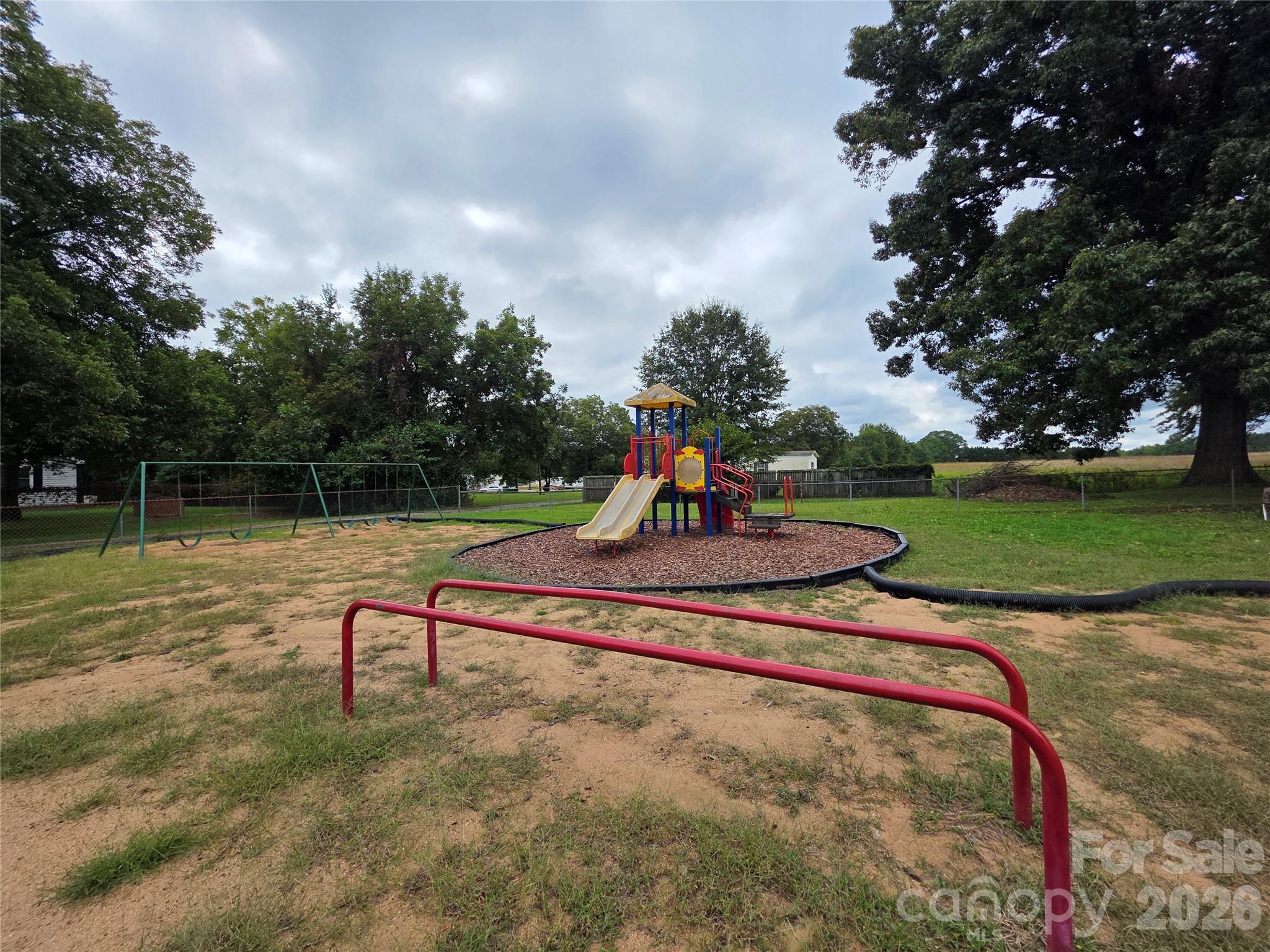 1831 Chesnee Highway Property Photo 4
