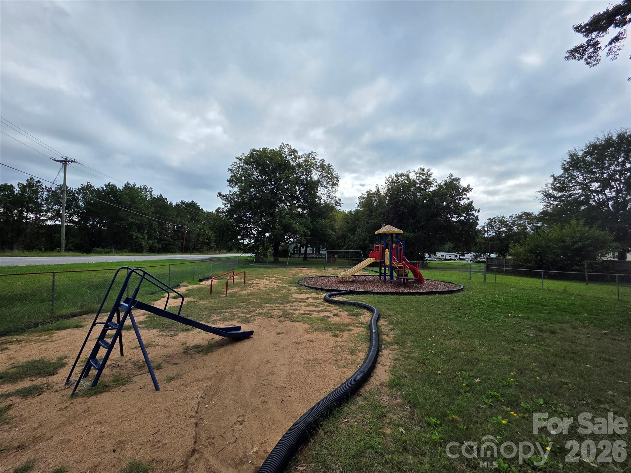 1831 Chesnee Highway Property Photo 9
