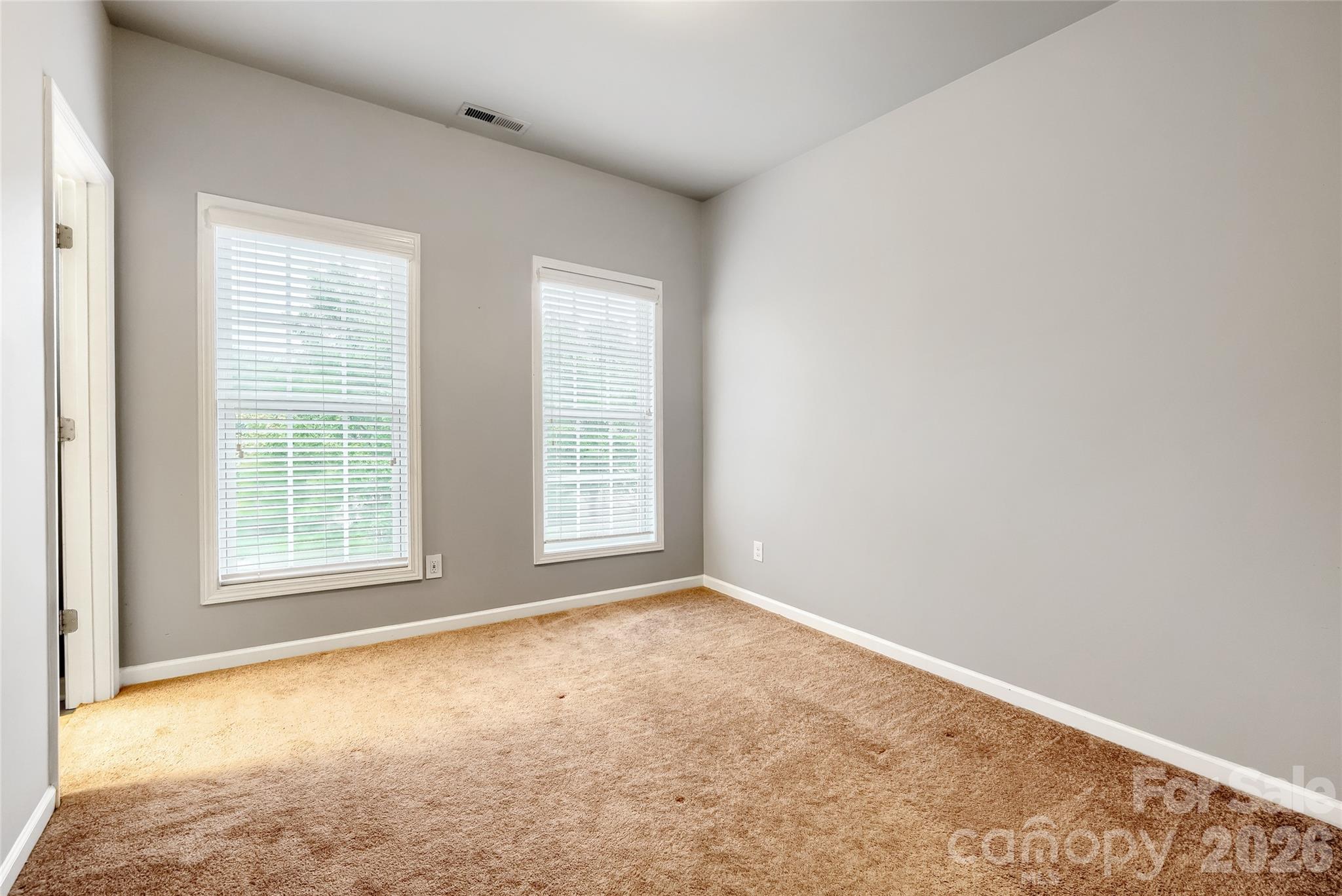 2355 Donnington Lane Property Photo 22
