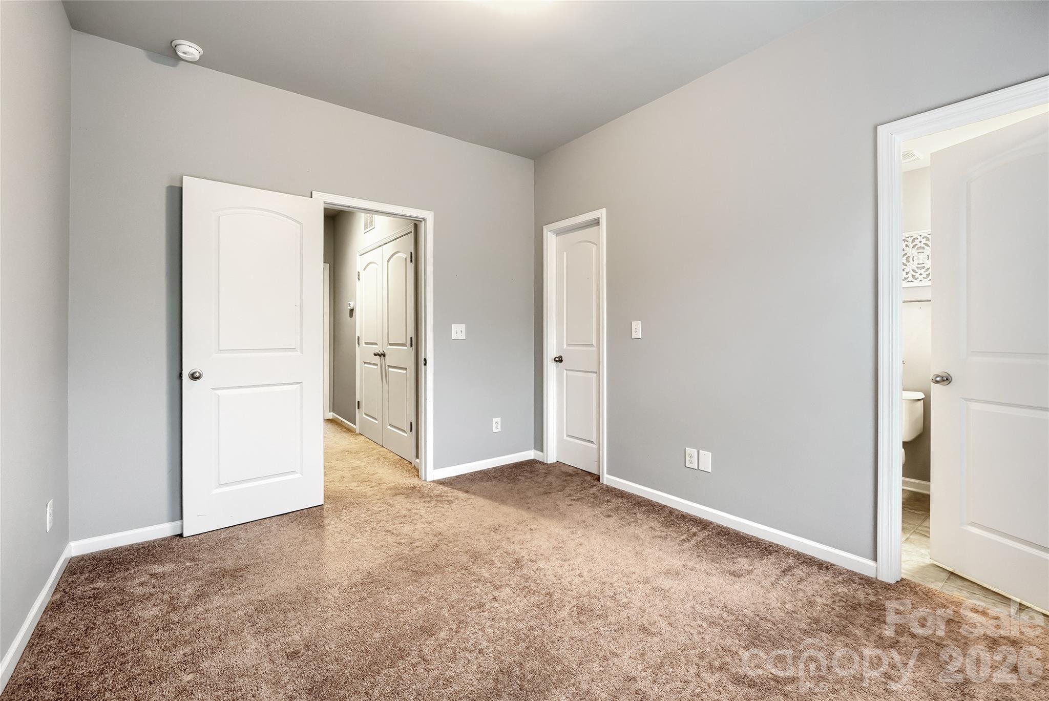 2355 Donnington Lane Property Photo 23