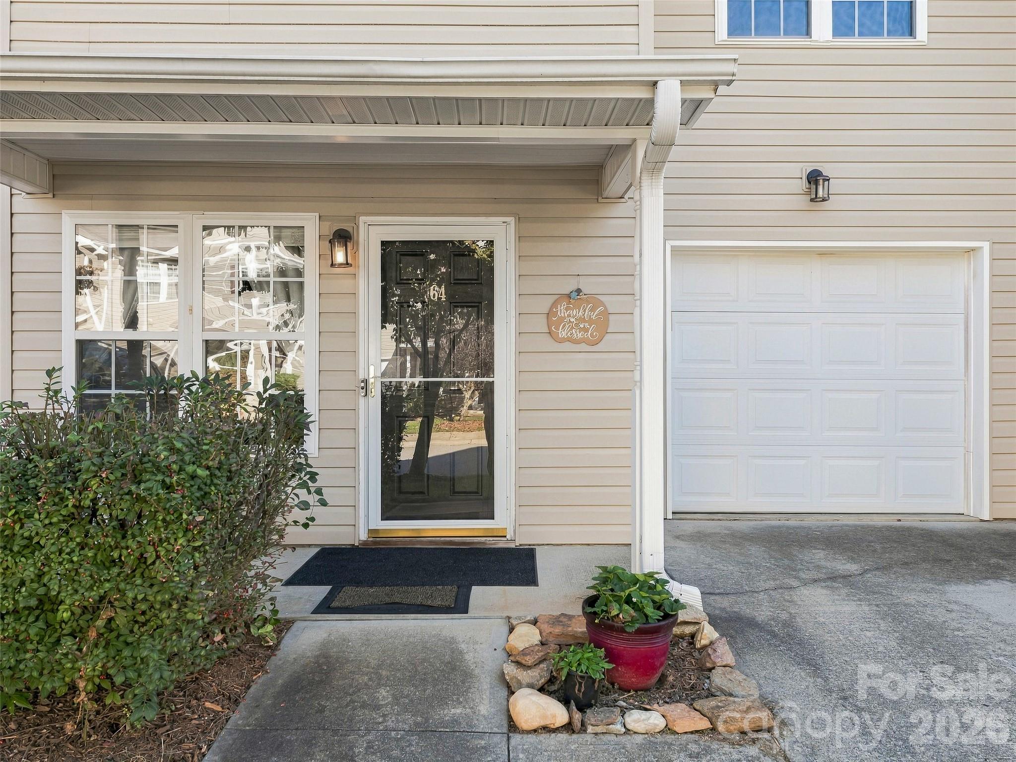 64 Cheshire Way Property Photo 2