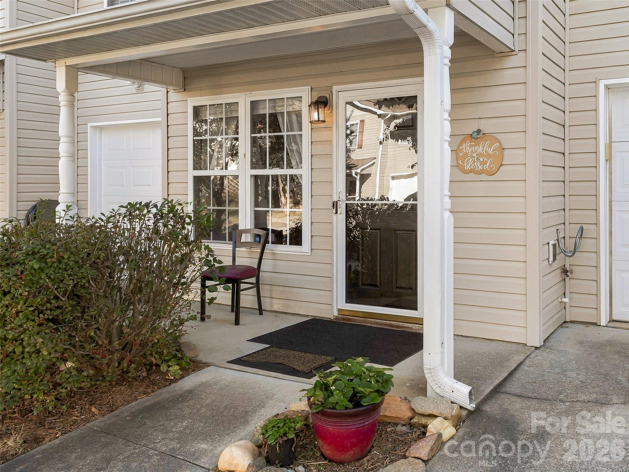 64 Cheshire Way Property Photo 3
