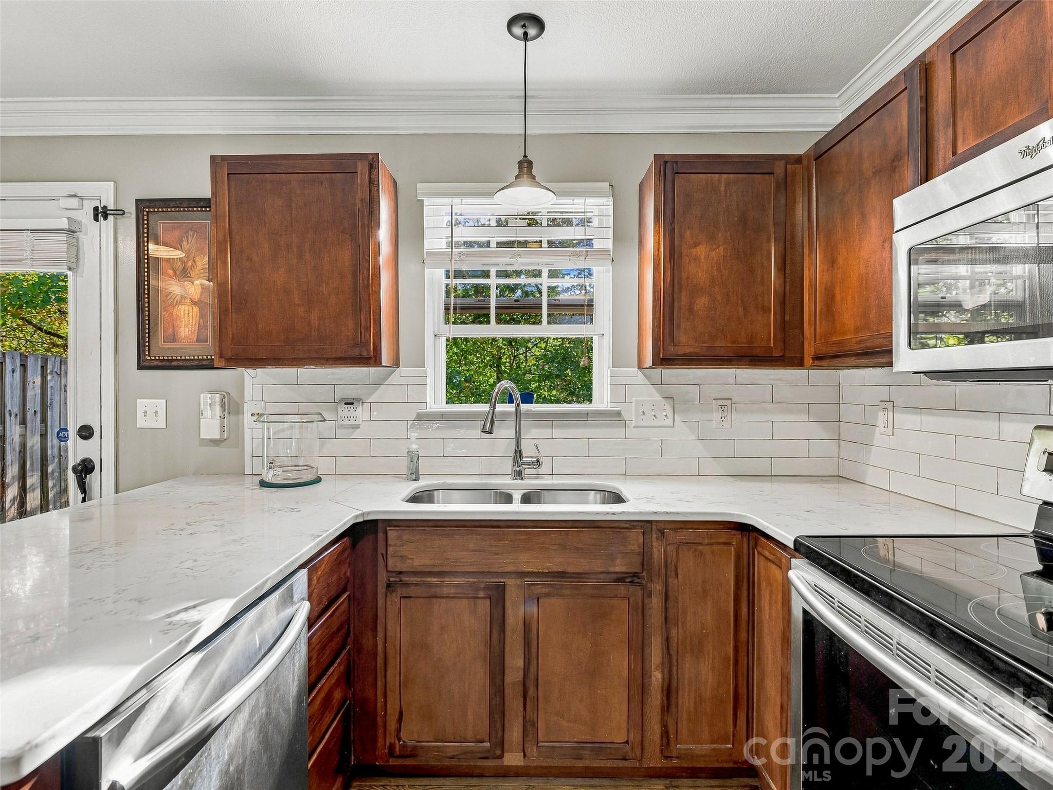 64 Cheshire Way Property Photo 13