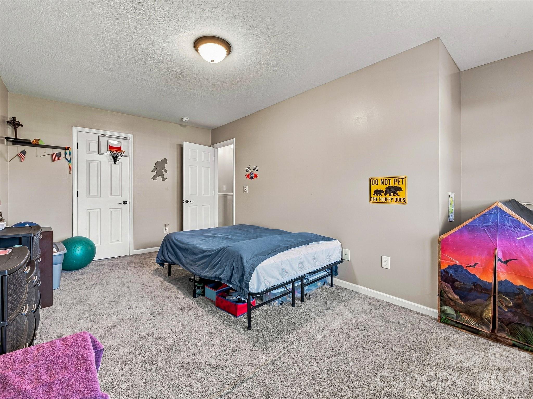 64 Cheshire Way Property Photo 26