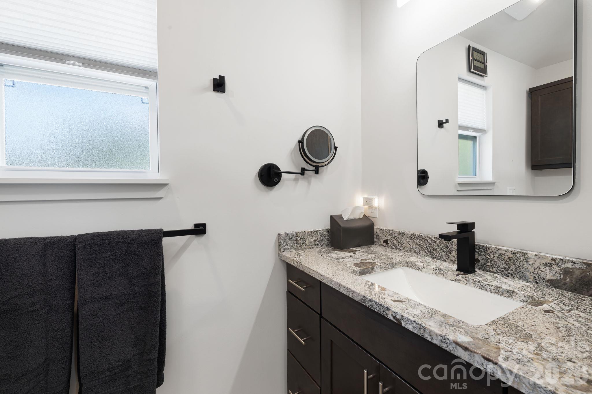 607 Kanuga Road Property Photo 16