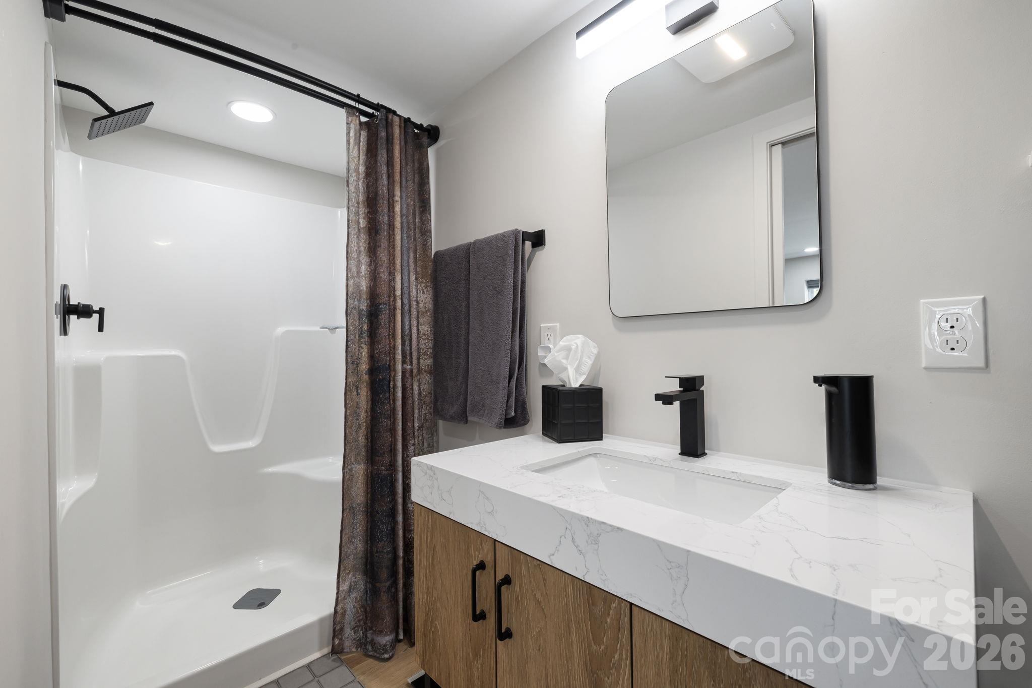 607 Kanuga Road Property Photo 27