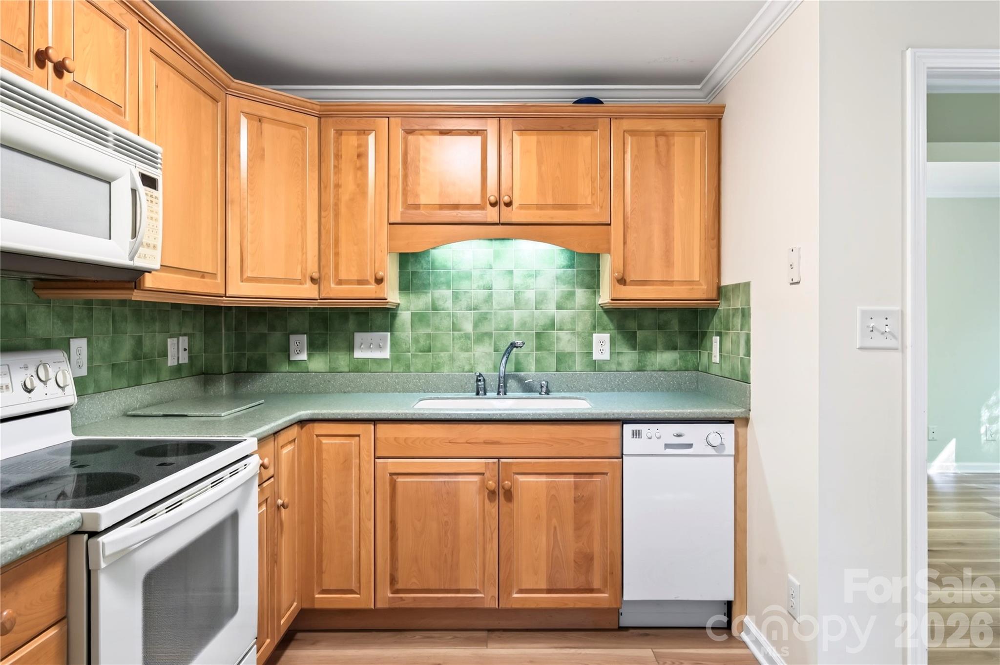112 Rhododendron Avenue Property Photo 28