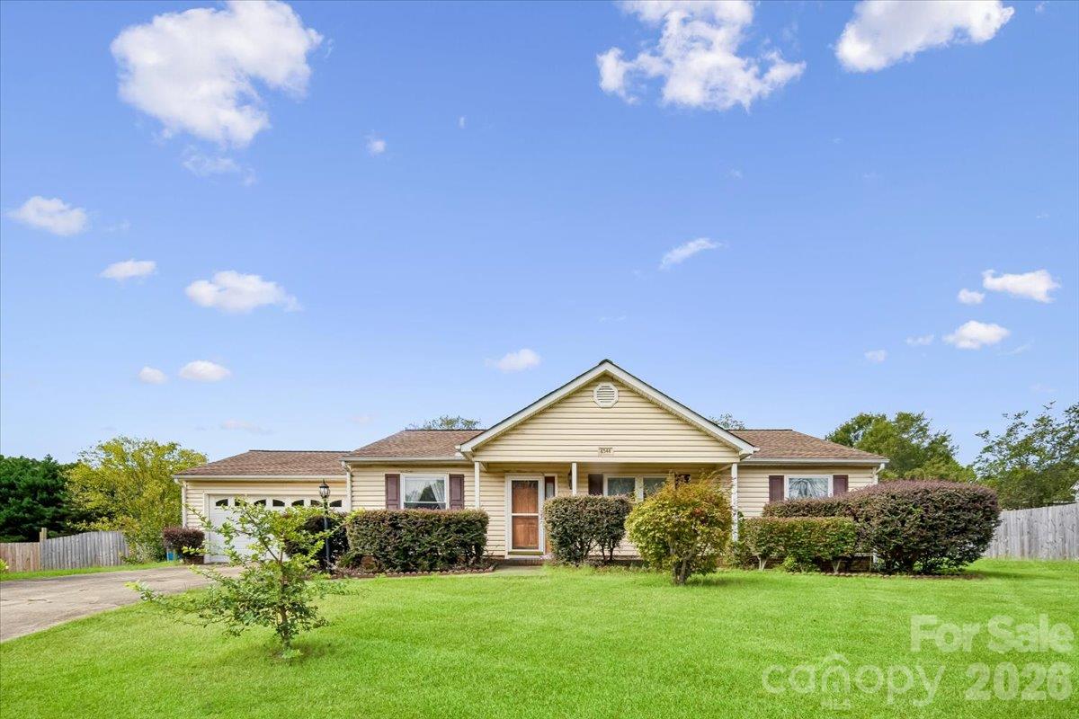 8544 Indian Summer Trail Property Photo 1
