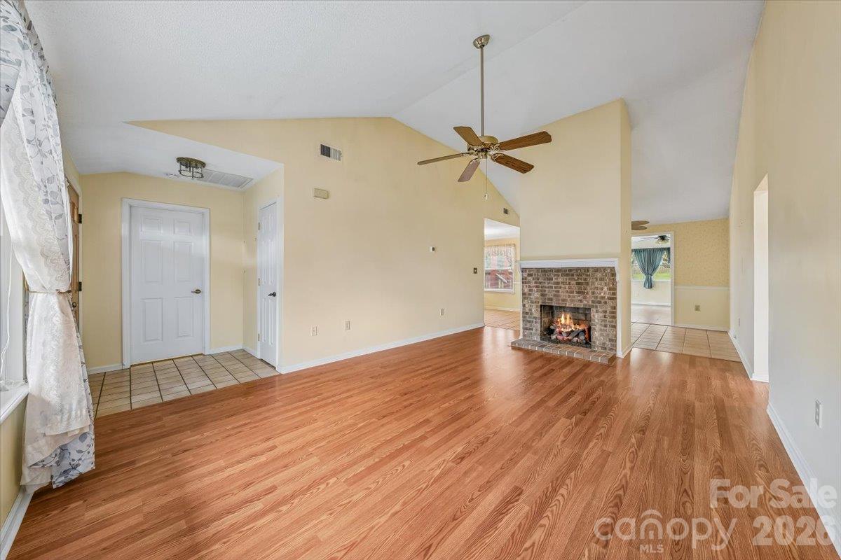 8544 Indian Summer Trail Property Photo 7