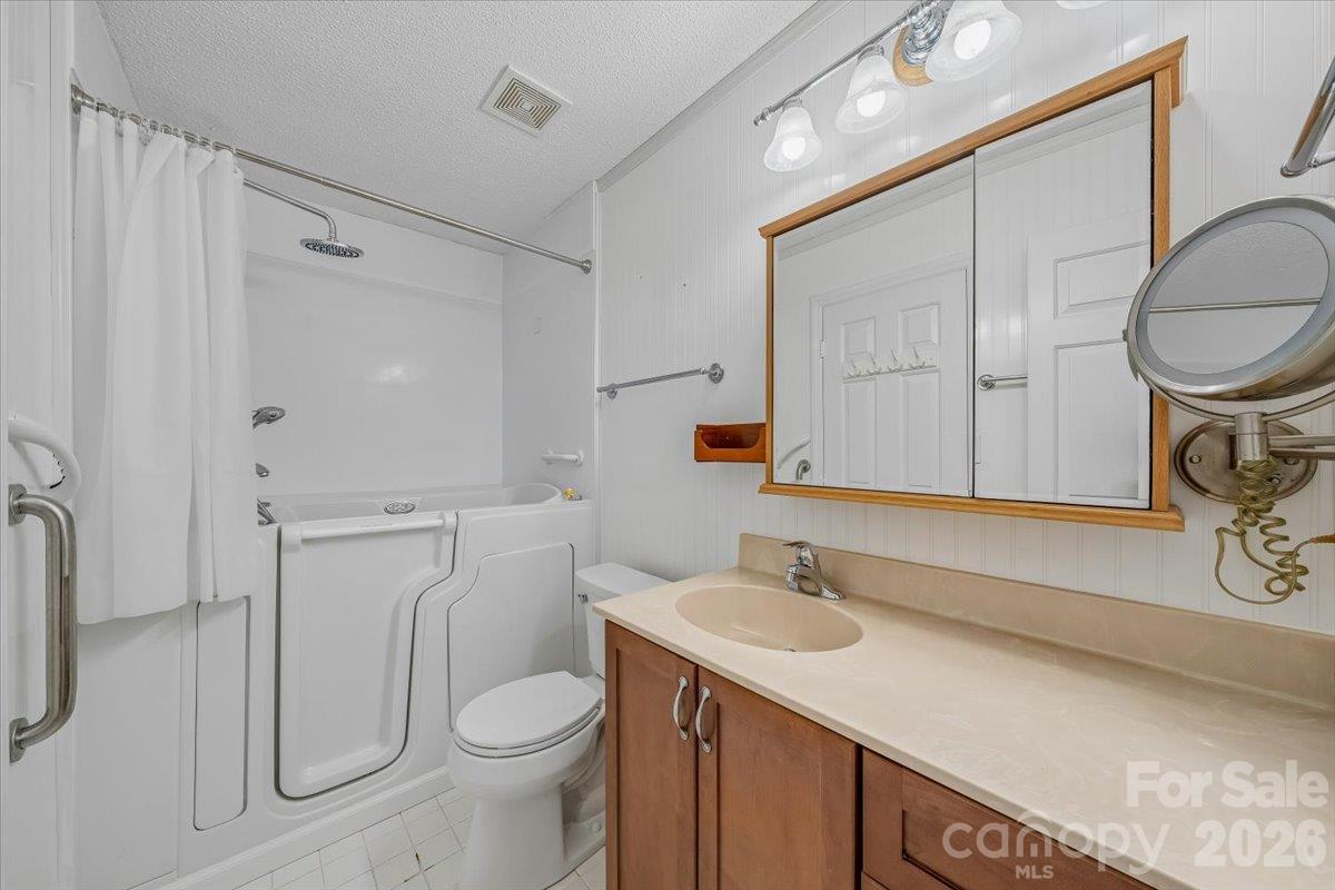 8544 Indian Summer Trail Property Photo 22