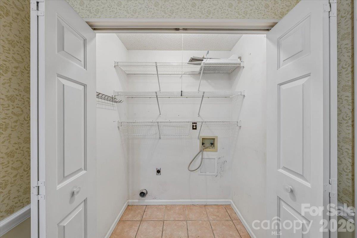 8544 Indian Summer Trail Property Photo 28