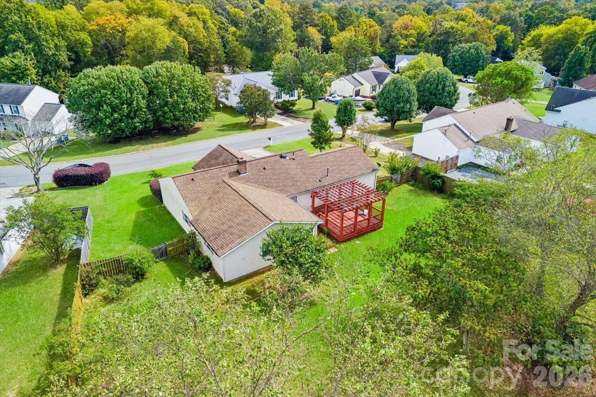 8544 Indian Summer Trail Property Photo 36