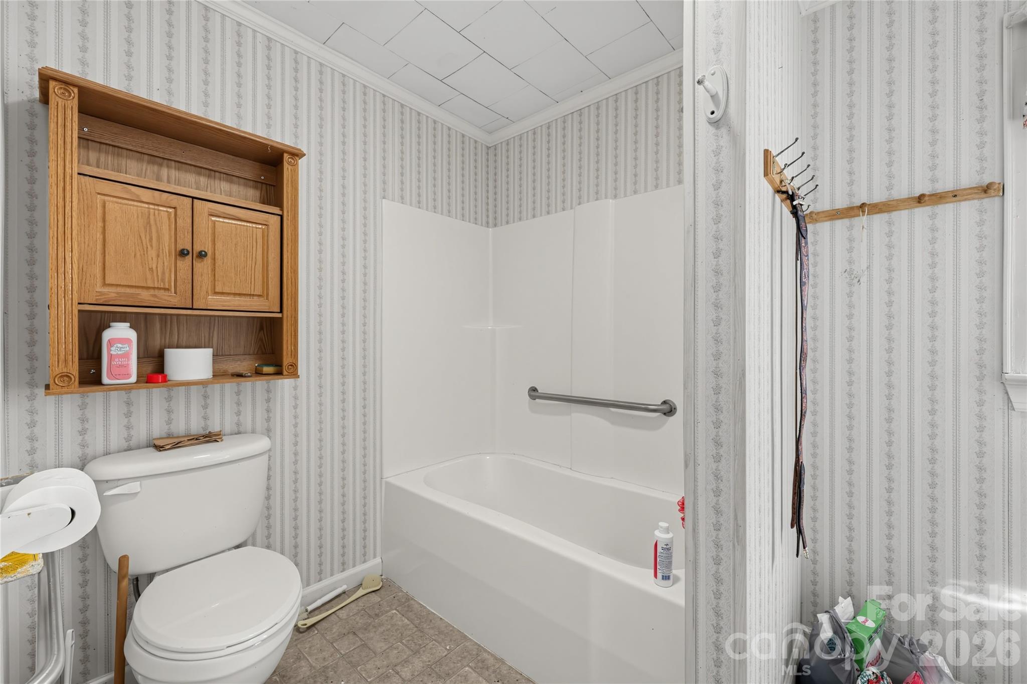 519 E 2nd Avenue Property Photo 23