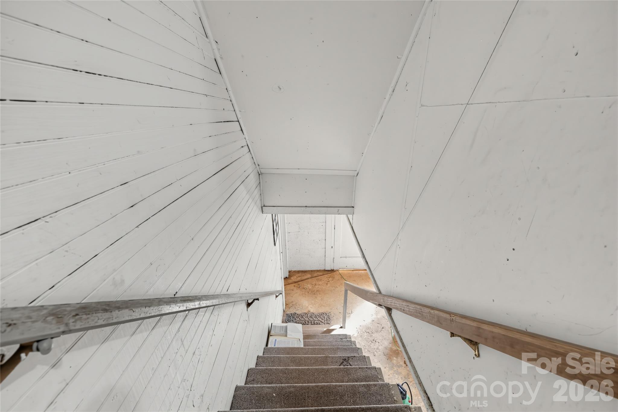 519 E 2nd Avenue Property Photo 25
