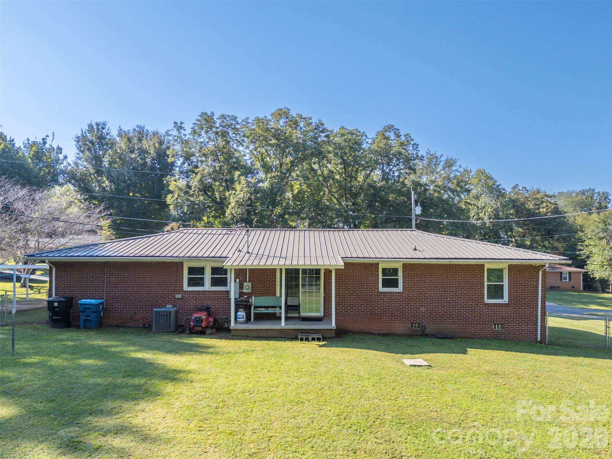 170 Franklin Drive Property Photo 28