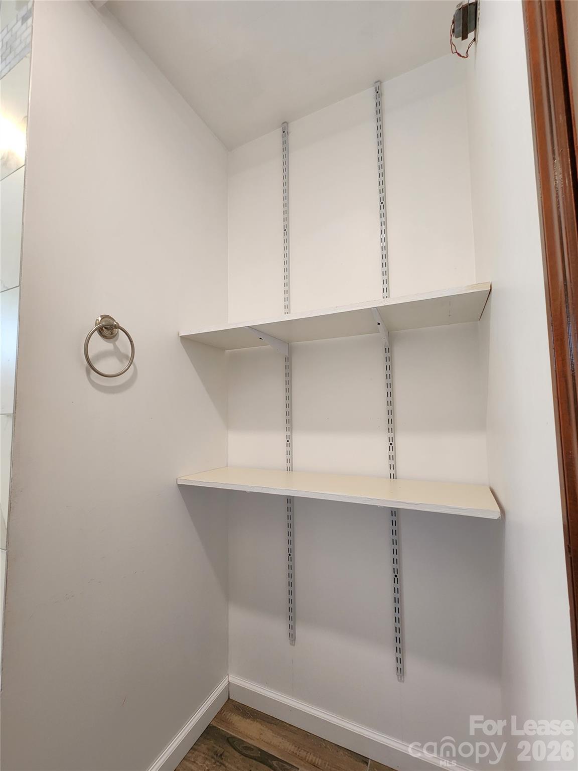 1621 Eastway Drive Property Photo 16