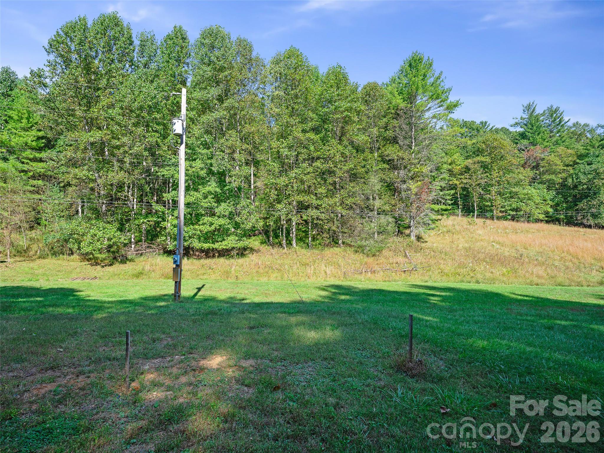210 Fog Hollow Drive Property Photo 7