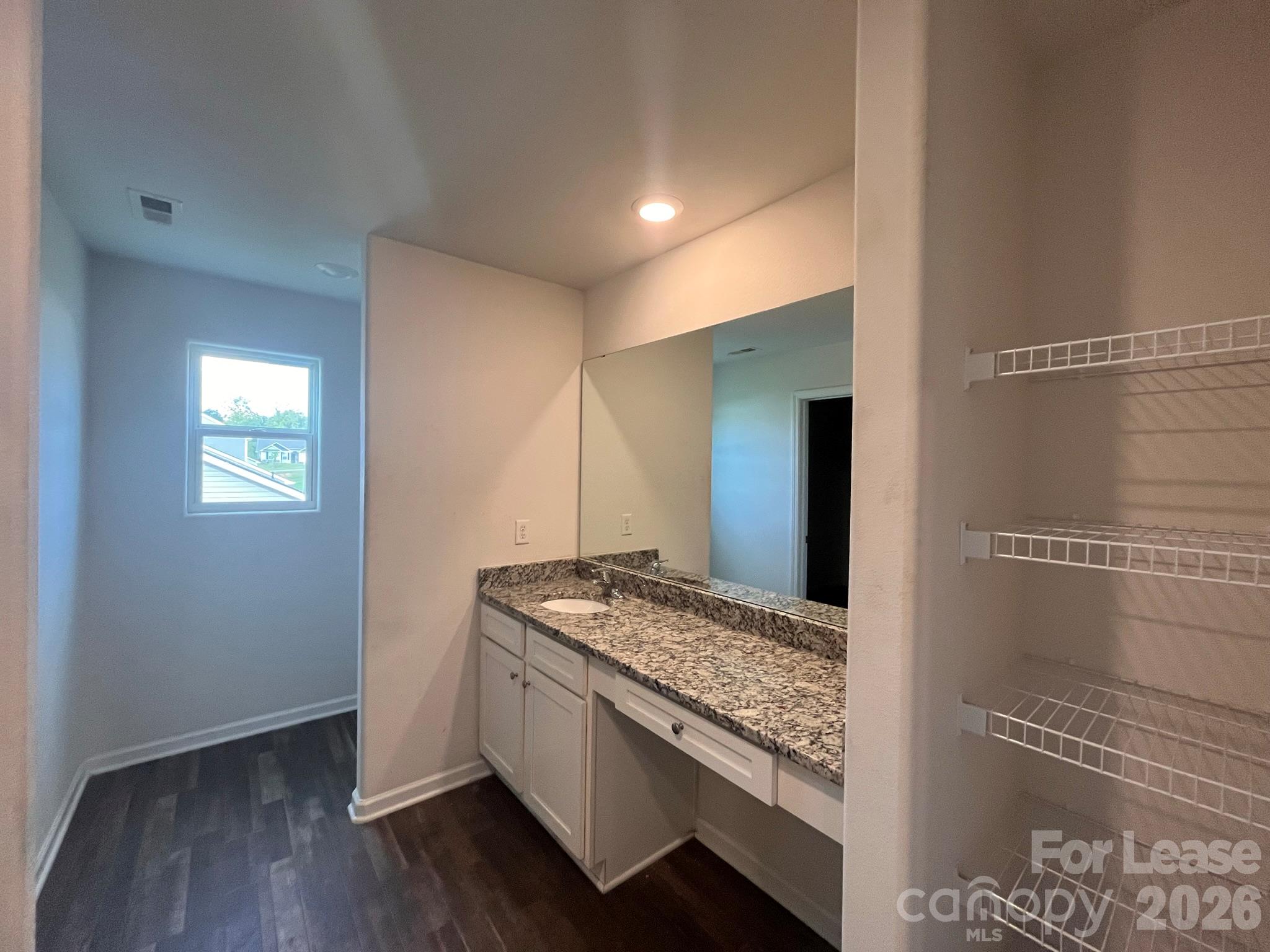178 Bannock Street Property Photo 10