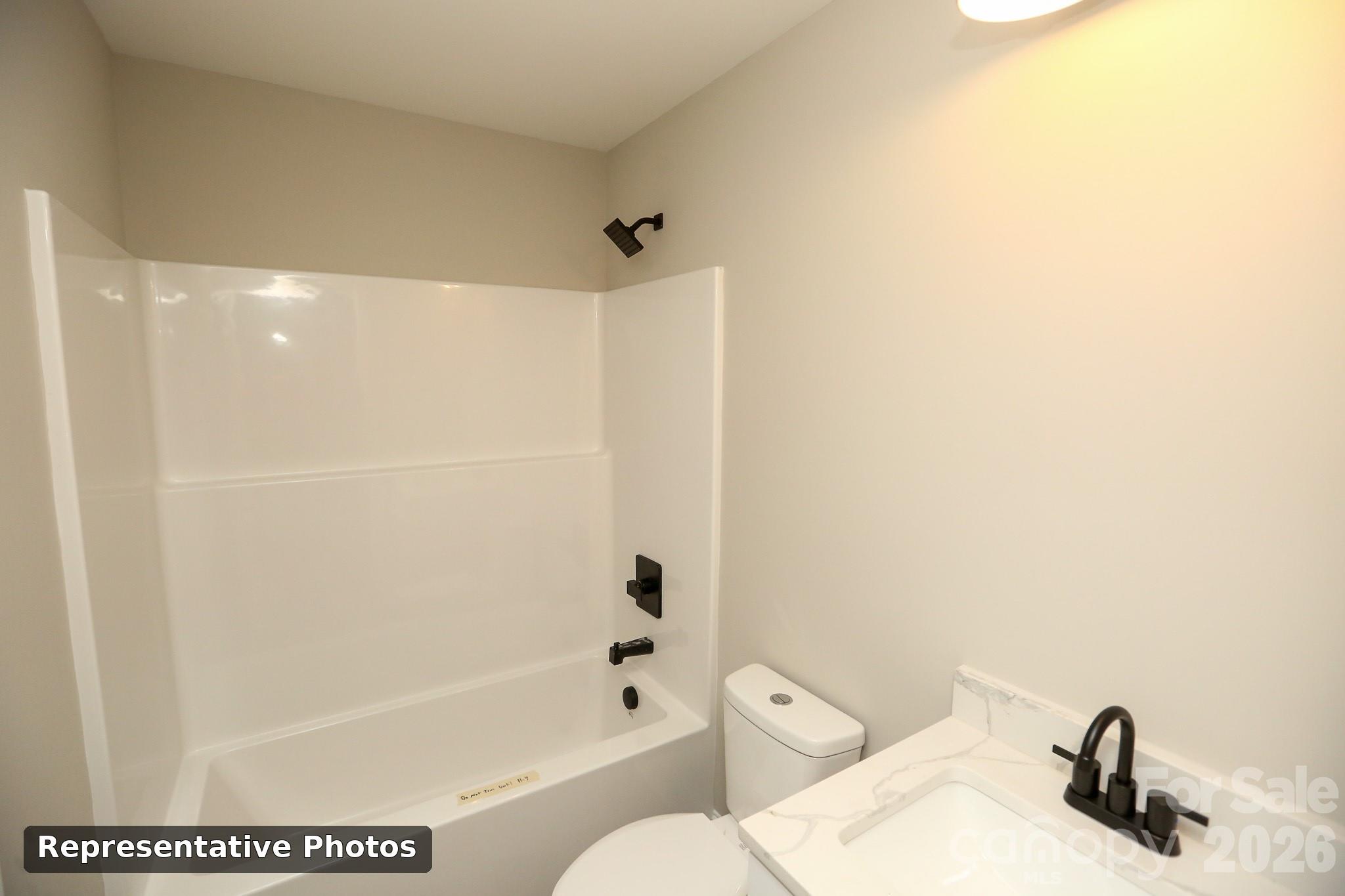 2693 Brady Avenue Property Photo 10