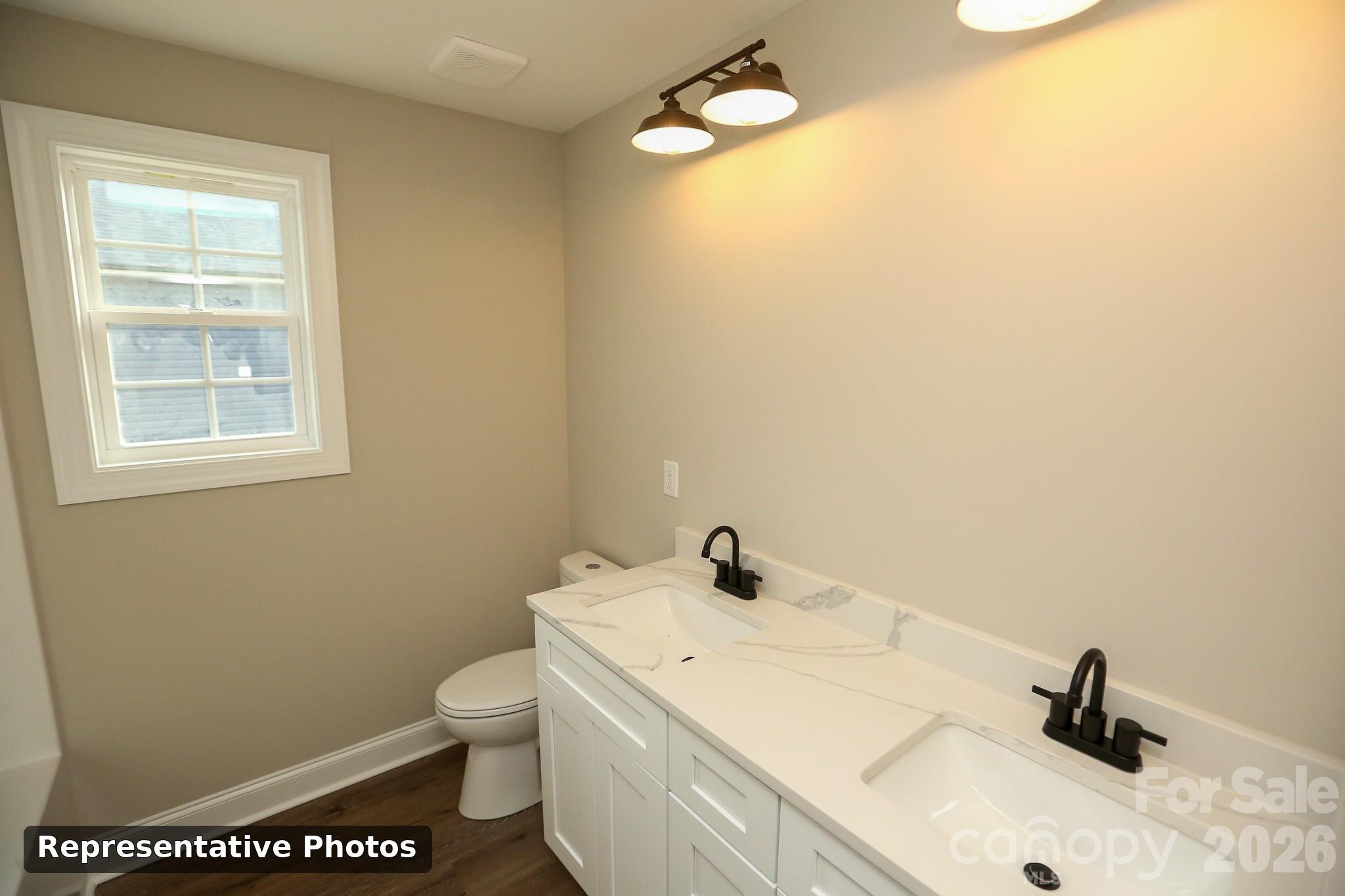 2693 Brady Avenue Property Photo 12