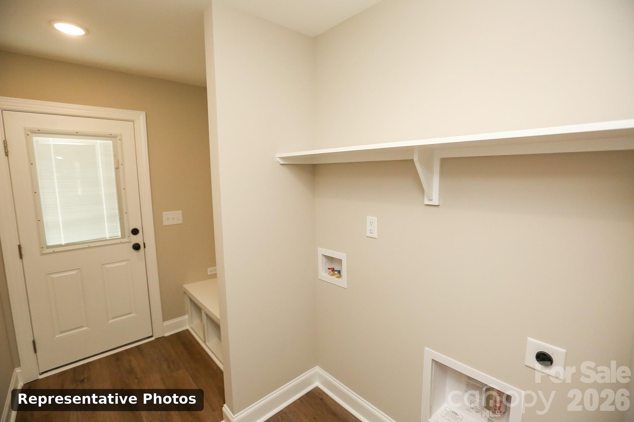 2693 Brady Avenue Property Photo 15
