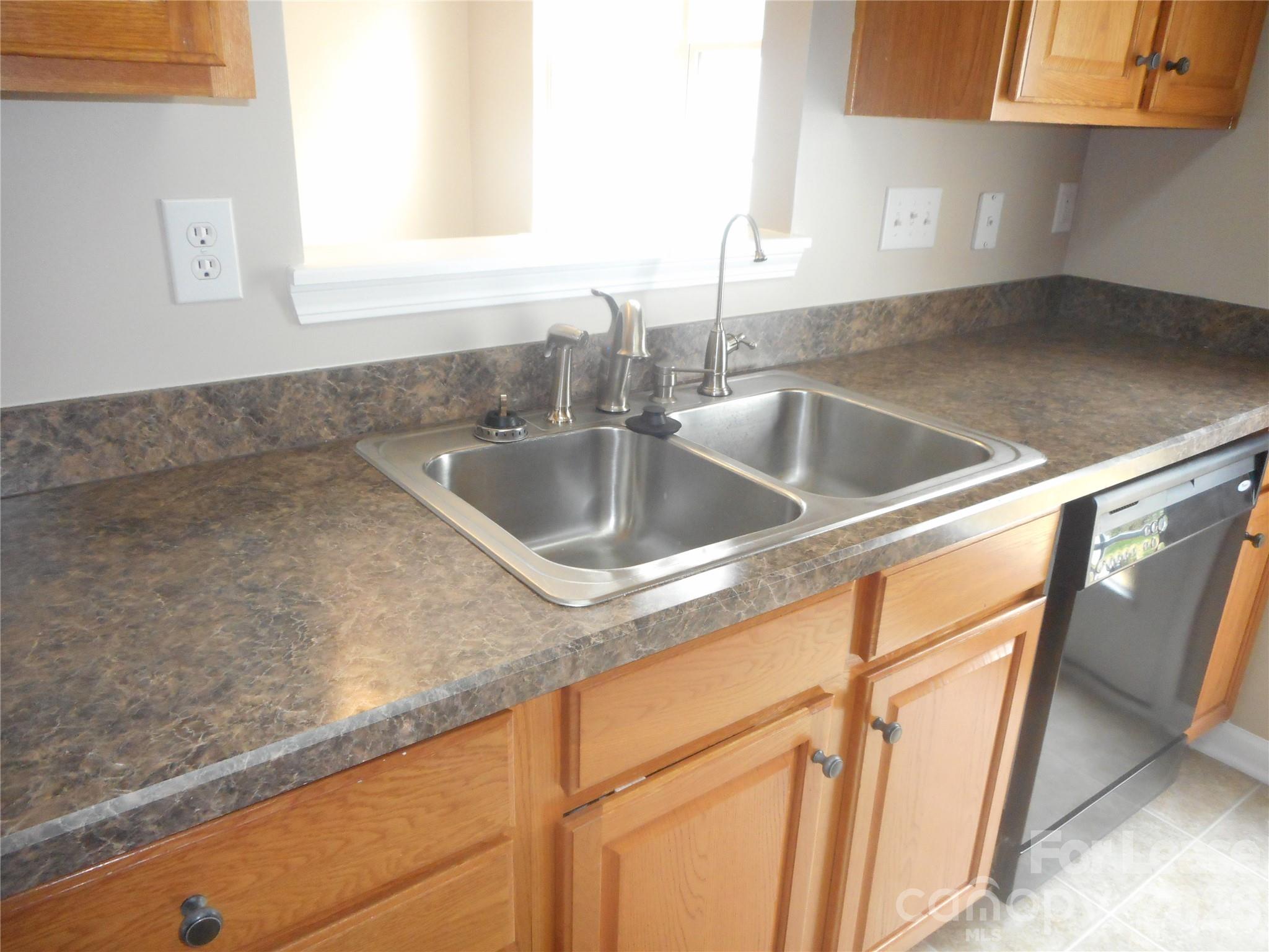 14622 Lions Paw Street Property Photo 6