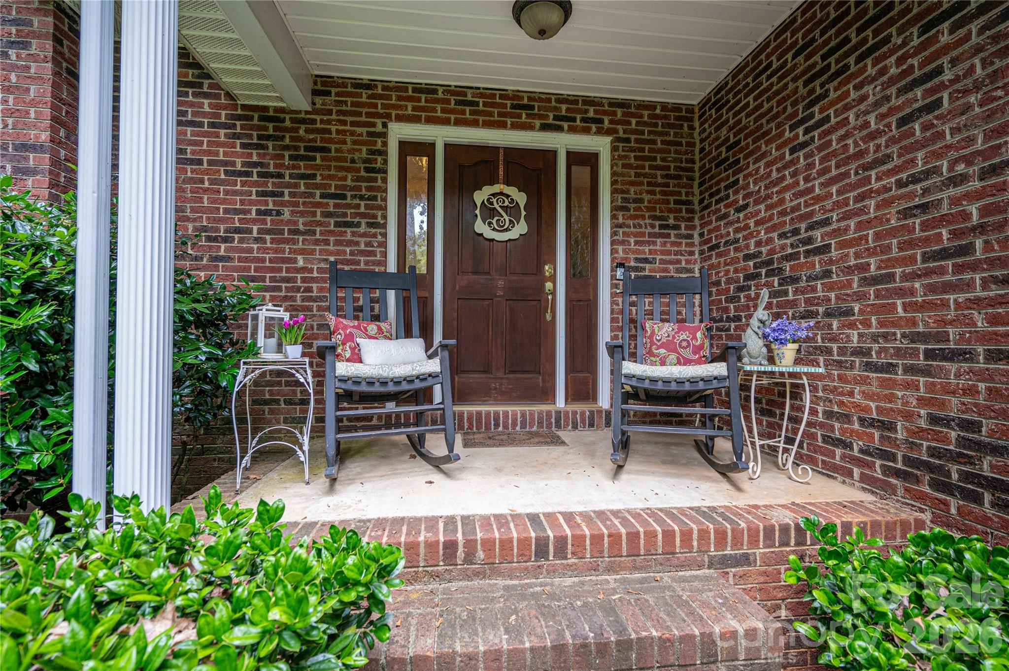 645 Deerfield Drive Property Photo 6
