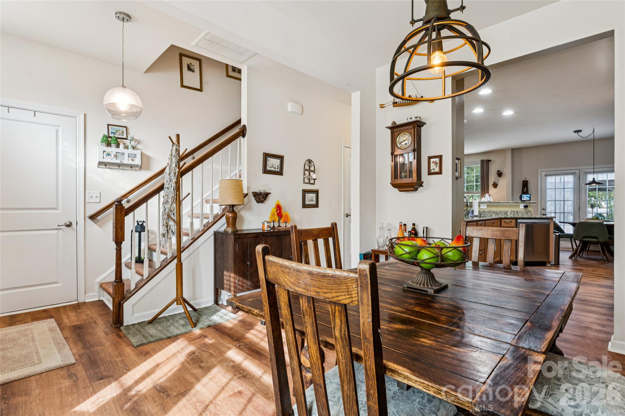 9506 Birkwood Court Property Photo 8
