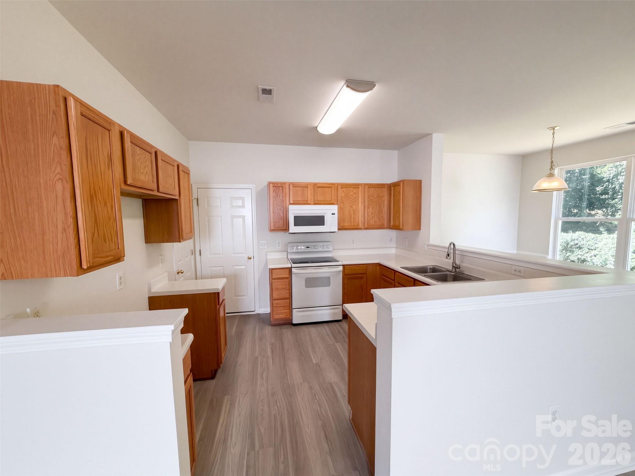 4735 Nijinsky Court Property Photo 6